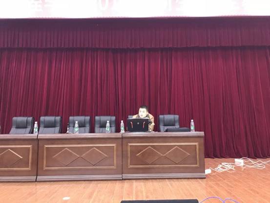 E2AB8090D8794AA1AE829BC066F33148