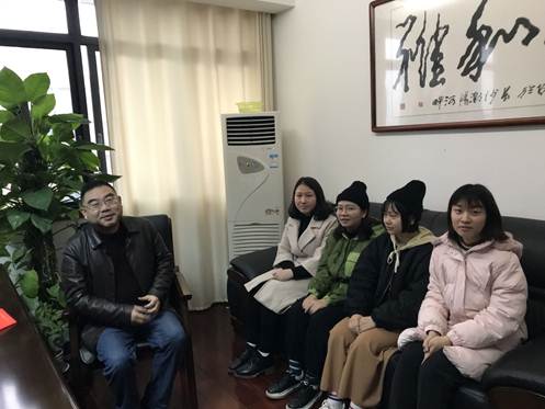 郑校长与党员发展对象谈话5